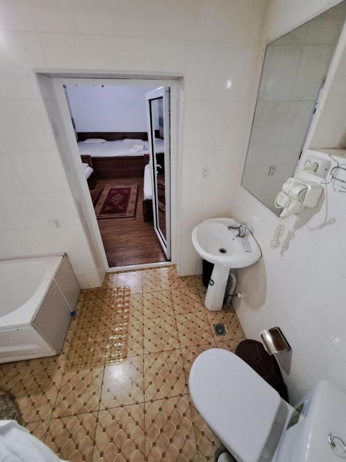 Ohun Caravan Sarai XIX Bukhara Exterior photo